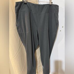 DSG High-waisted Gray Cropped Pants 2X